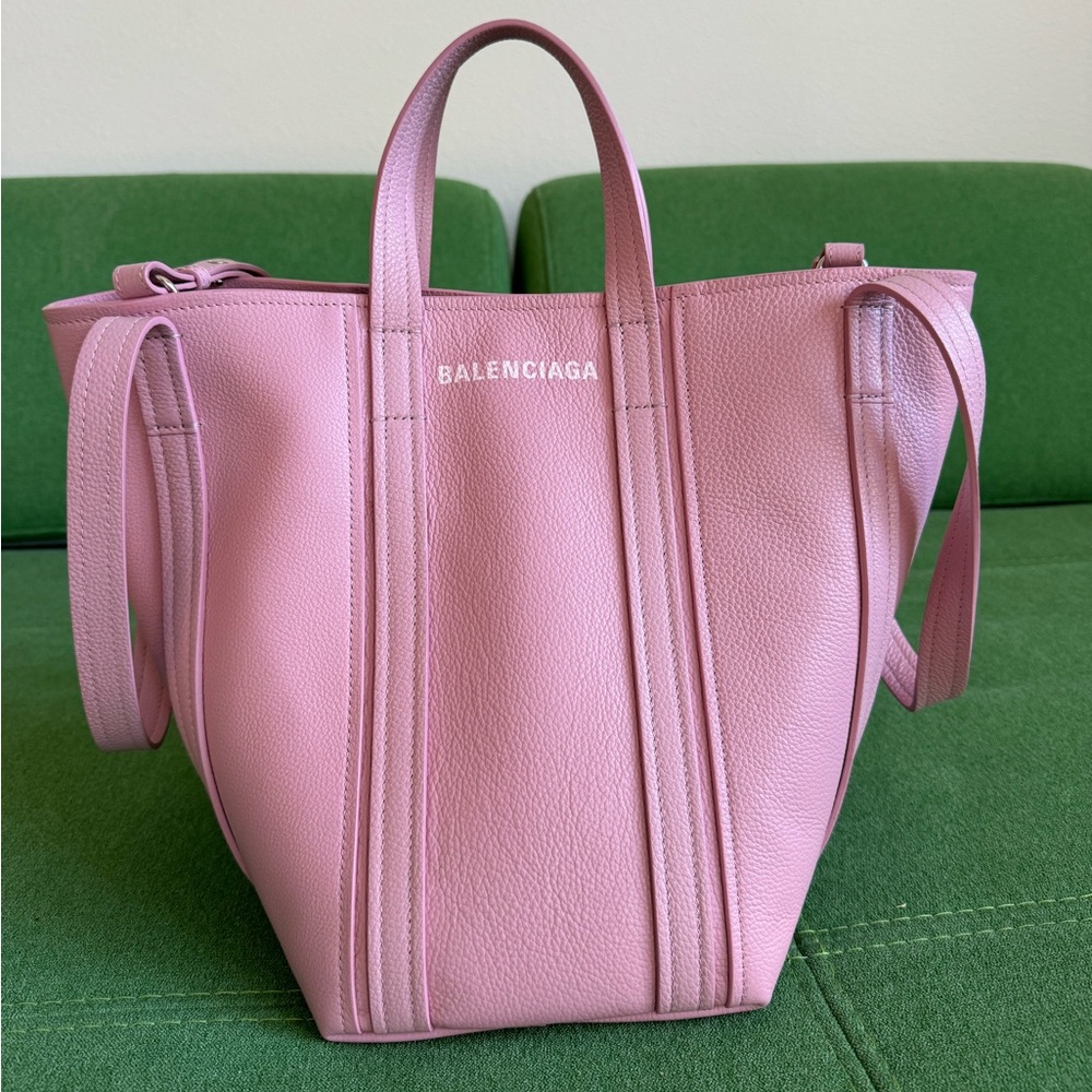[SOLD💔]Balenciaga Everyday 2.0 Small North-South Shoulder Tote Bag